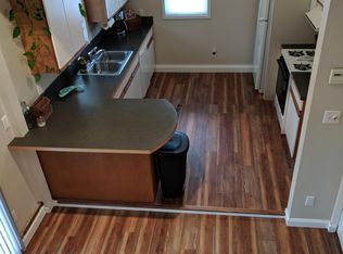 107 Ambrose St, Sackets Harbor, NY 13685