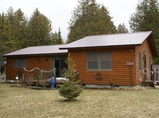 4089 N Saint Martins Point Rd, Hessel, MI 49745