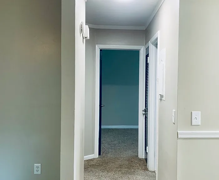 1326 Hamilton St — Photo 12