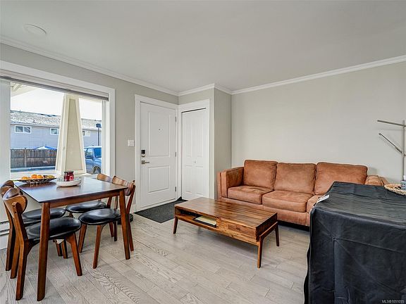 5th image of 3248 Sherman Rd #105
