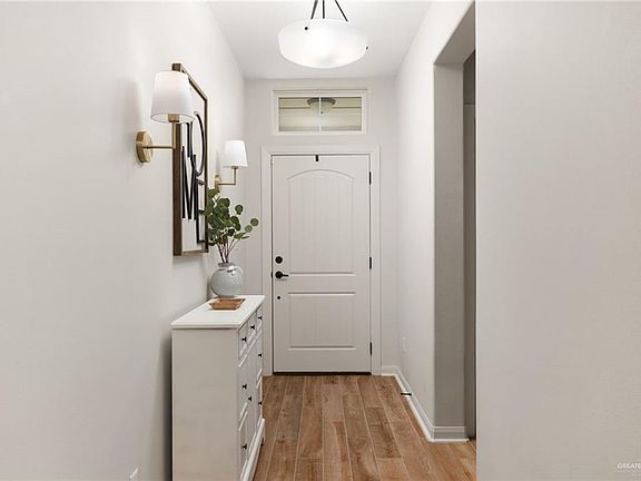 3rd image of 14404 Chalk Ridge Dr