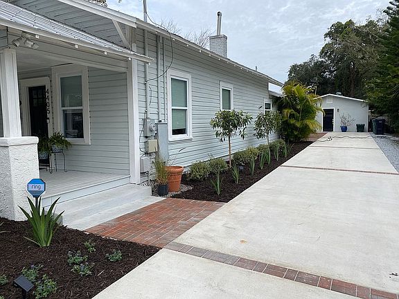 3rd image of 4405 N Lynn Ave