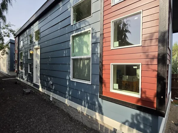 21298 NE Butler Market Rd, Bend, OR 97701