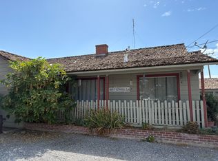 809 S Lovers Ln, Visalia, CA 93292