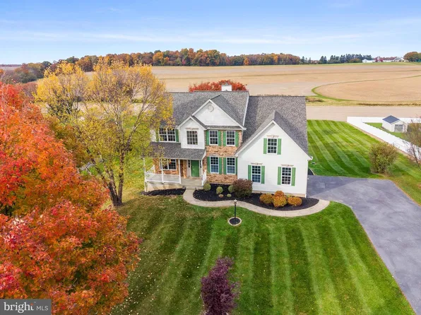 4355 Sycamore Ln, Red Lion, PA 17356