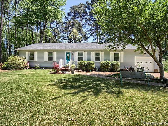 2nd image of 2069 E Snug Harbor Dr