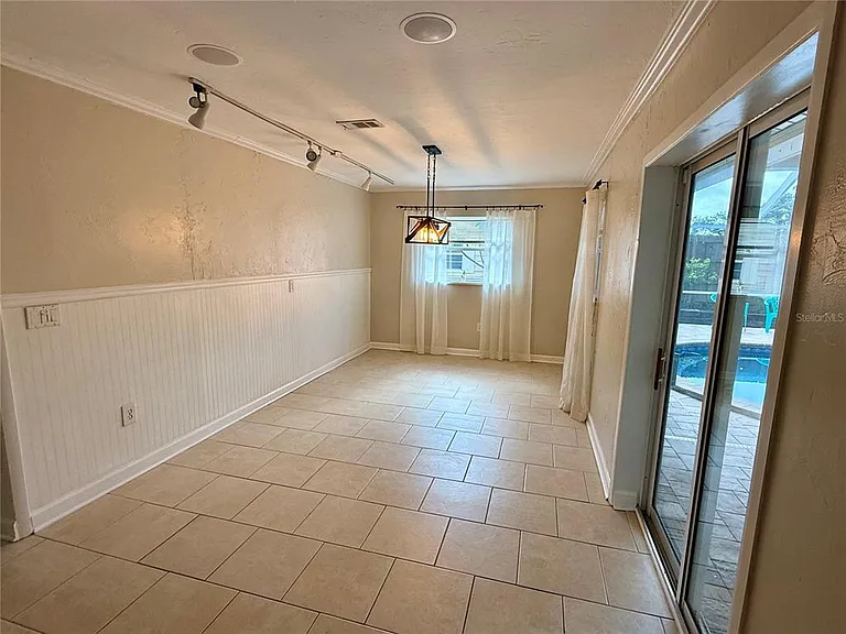 2729 Nodosa Dr — Photo 17