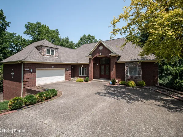 5501 Phoenix Hill Ct, Indian Hills, KY 40207