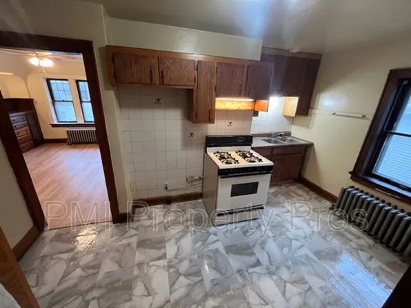 3432 E Cudahy Ave, Cudahy, WI