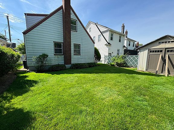 5th image of 190-21 Williamson Ave