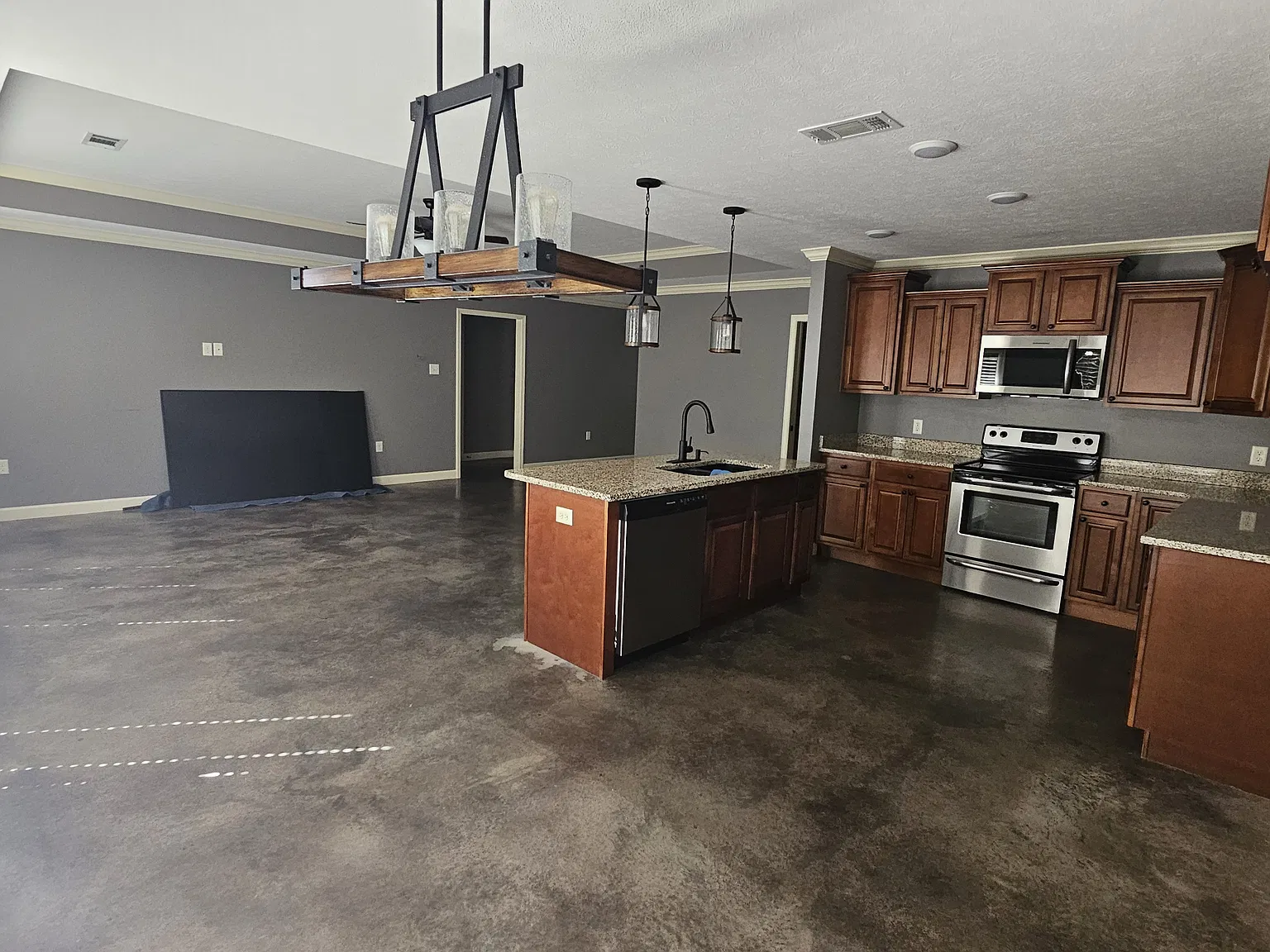 3 bed, 1514 sqft, $1,800 — Photo 4