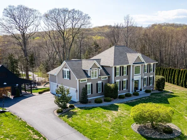 23 Wildcat Road, Burlington, CT 06013