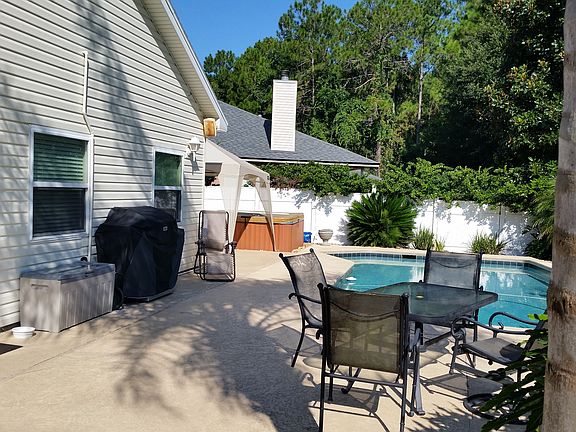 5th image of 301 Monticello Ct