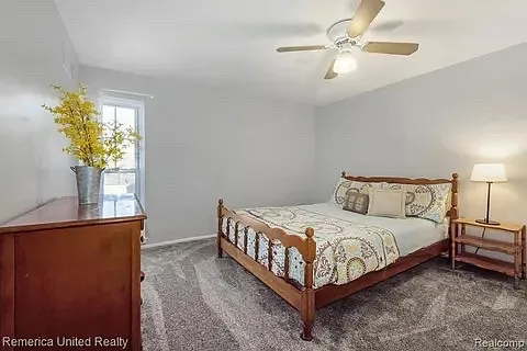 527 Longshore Dr #B — Photo 8