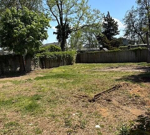 3rd image of 102 Morningside Avenue