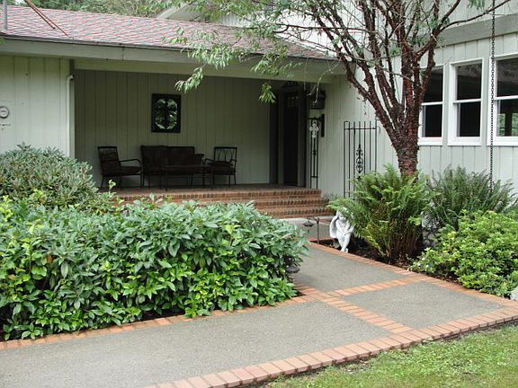 3rd image of 29716 SE 375th St
