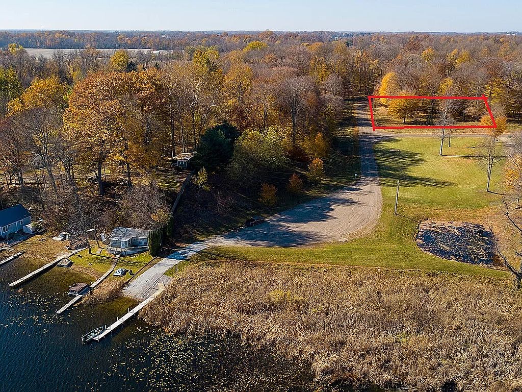 8856 Beechwood Ct, Berrien Center, MI 49102 Zillow