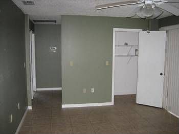 5th image of 522 Bar Dr
