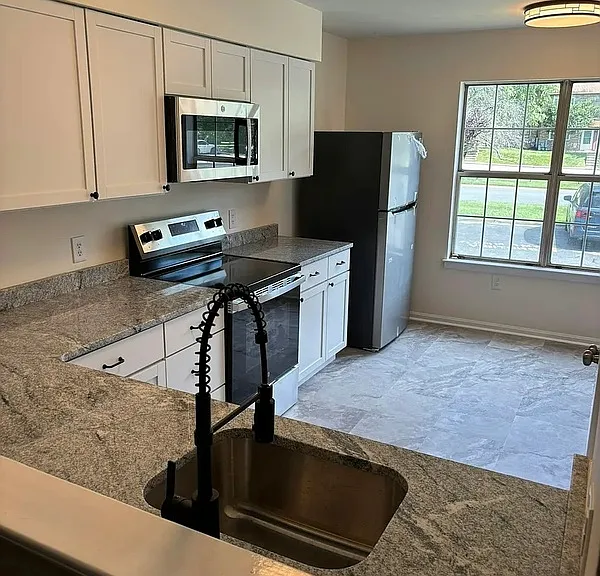 307 Cobble Creek Curv — Photo 4