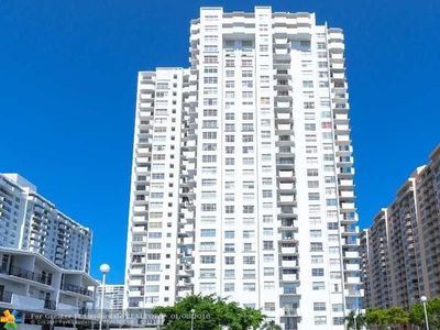 2750 NE 183rd St APT 507, Aventura, FL, 33160