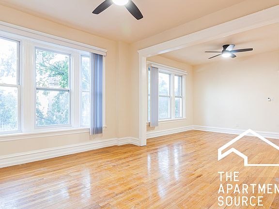 4th image of 1327 N Homan Ave #2S