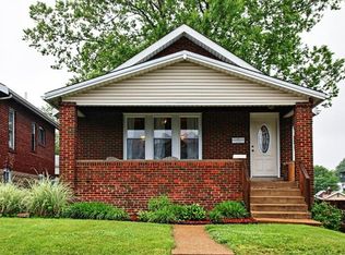 8525 Rosemary Ave, Saint Louis, MO