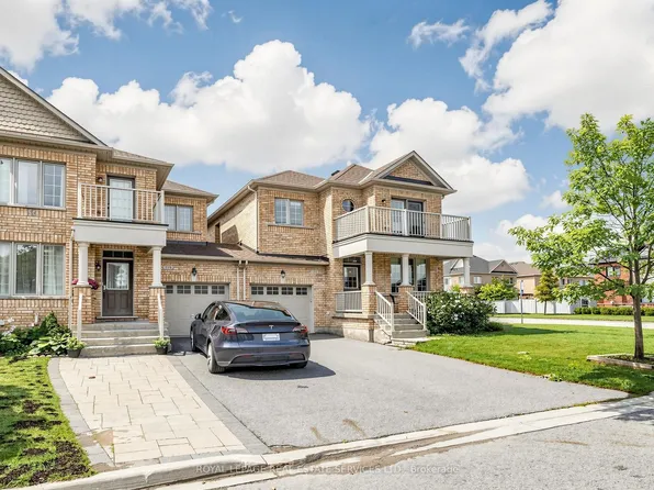 122 Juglans Cres, Whitchurch Stouffville, ON L4A 1S5
