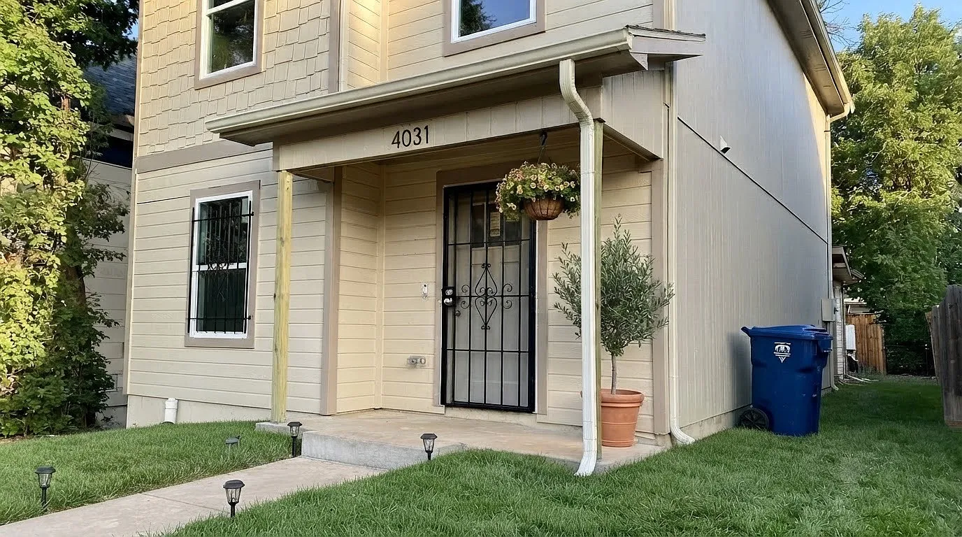 4031 Flora Ave — Photo 1