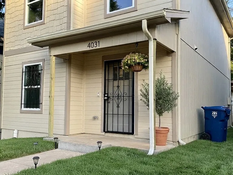 4031 Flora Ave — Photo 1