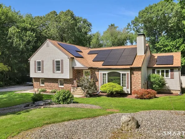 8 Catherine Drive, Prospect, CT 06712