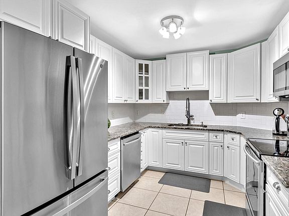 3rd image of 4772 NW 4th Street