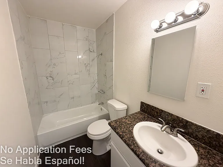 1322 N Maine Ave #1322 — Photo 13