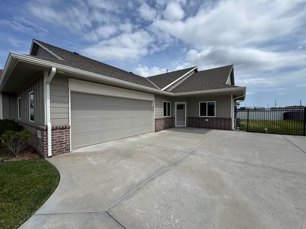 868 N Cloverleaf St, Goddard, KS 67052
