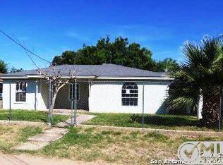 1095 Erika St, Eagle Pass, TX 78852