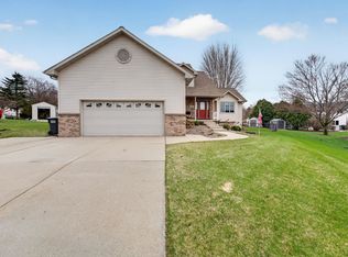 115 Tena Marie Cir, Lodi, WI 53555