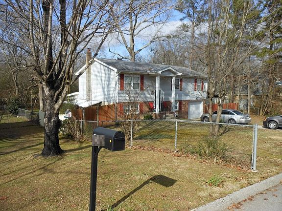 3rd image of 4048 E Freedom Cir