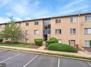 6284 Rose Hill Dr #E, Alexandria, VA 22310