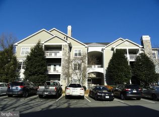 1720 Lake Shore Crest Dr APT 13, Reston, VA 20190