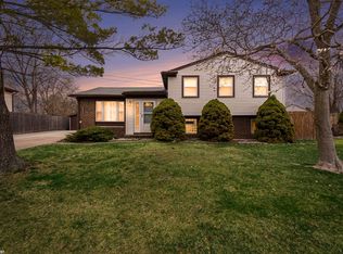 4883 Benjamin Dr, Sterling Heights, MI 48310