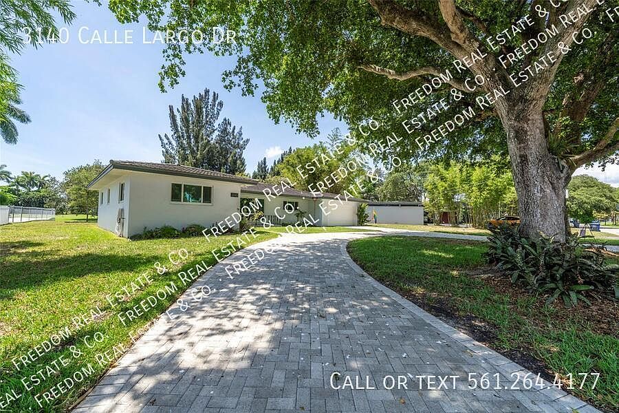 1st image of 3140 Calle Largo Dr
