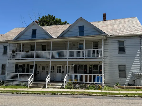 31 Mill St #33, Adams, MA 01220