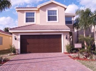 7677 Jewelwood Dr, Boynton Beach, FL 33437