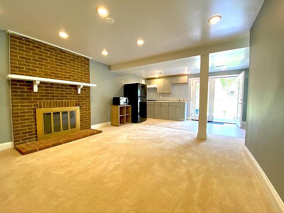 2nd image of 13873 Montoclair Ln