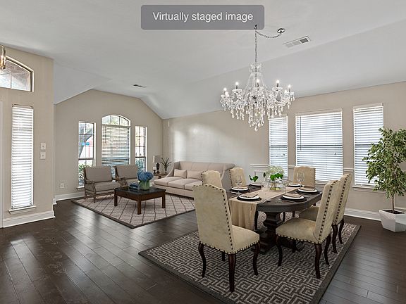 4th image of 2463 Lakeland Dr