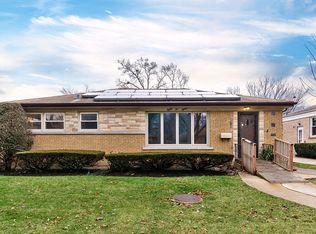 8515 Central Park Ave, Skokie, IL 60076