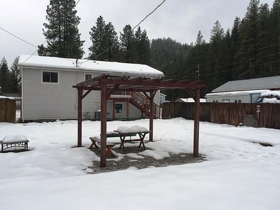 2nd image of 108 Woodland Dr