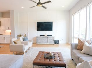 811 Winslow Way Dr, Atlanta, GA 30318