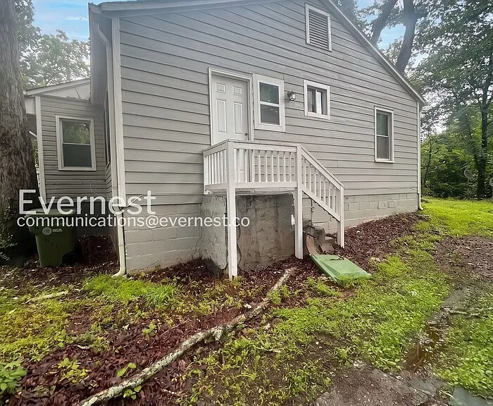 1268 Byewood Ln SW — Photo 12