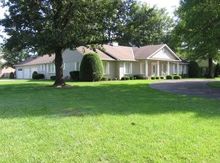 108 Wickerwood Dr, Sikeston, MO 63801