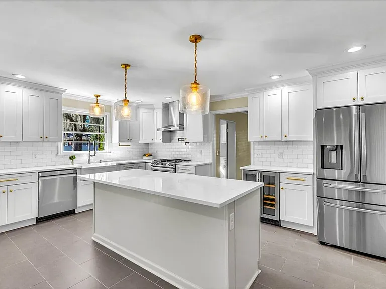 317 Kensington Dr — Photo 8